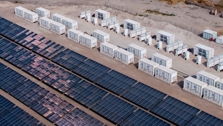 SUNOTEC и основните акционери в Еврохолд превърнаха депо за индустриални отпадъци край Перник в хибриден ВЕИ парк