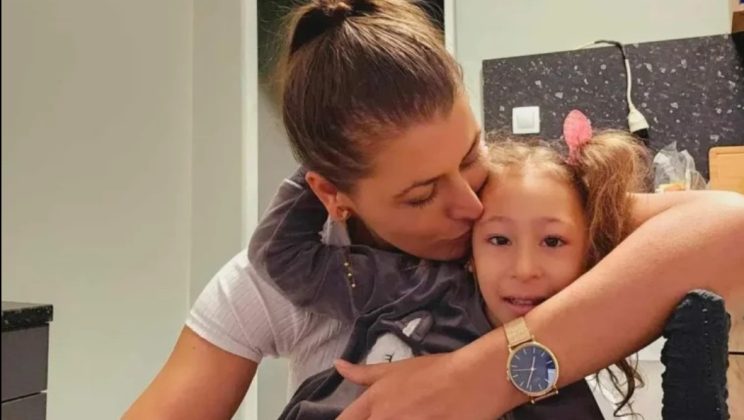 Трансплантация на костен мозък е единствената надежда за Никол: Да помогнем заедно!