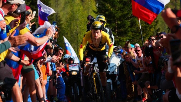 СЕЗОНЪТ НА ГОЛЕМИТЕ КОЛОЕЗДАЧНИ ООБИКОЛКИ ЗАПОЧВА. WARNER BROS. DISCOVERY ПРЕДСТАВЯ НА ЖИВО ВСЕКИ ЕТАП ОТ ДЖИРО Д’ИТАЛИЯ