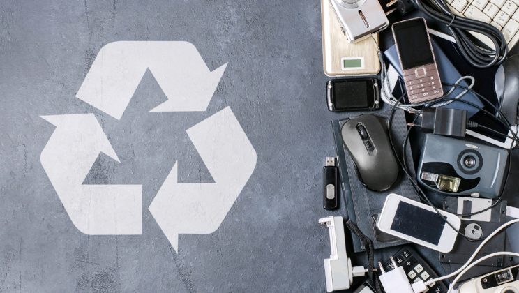 Телефоните, които никога не звънят: Тихият отпечатък на забравената електроника