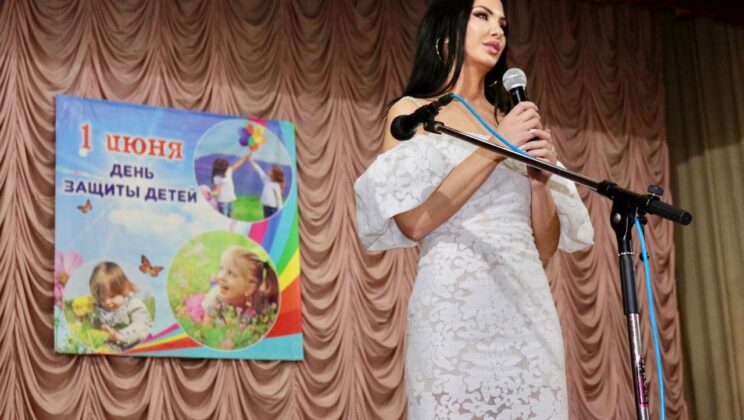Оксана Желяпова отново покори сърцата на цяла Молдова със своето присъствие за деня на детето