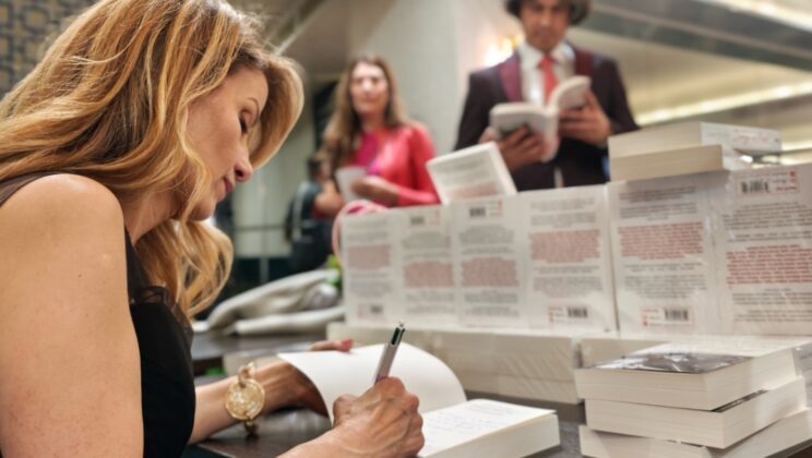 Изживяване отвъд страниците – премиерата на книгата „Заведи ме в теб“ през обектива на новото време