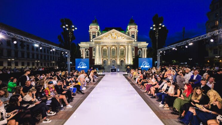 София не е беше същата: CodeFashion RUNWAY изведе модата на открито за първи път